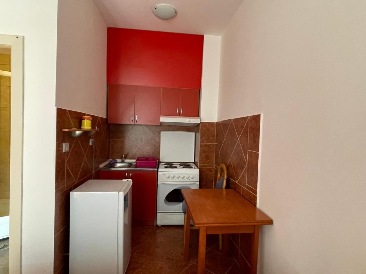 Apartments Zevs Budua Esterno foto
