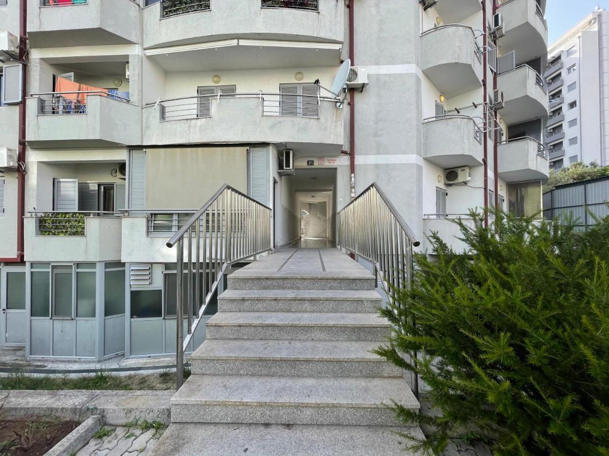 Apartments Zevs Budua Esterno foto