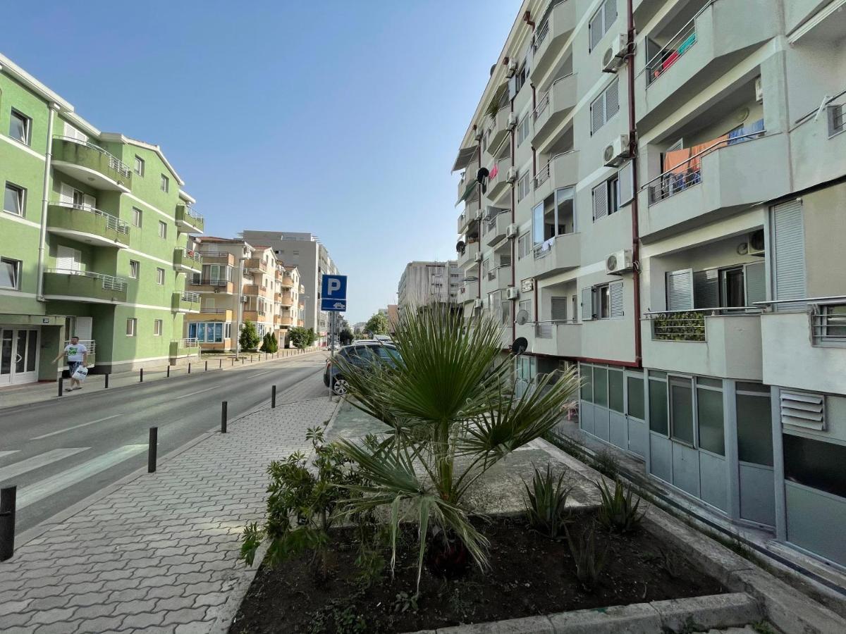 Apartments Zevs Budua Esterno foto